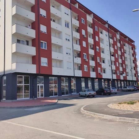 Lilly Dream Home Apartment Retro Back To 60S And 70S Sarajevo Saraievo Exterior foto